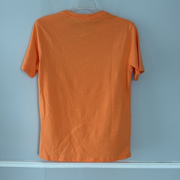 Tommy Hilfiger Tee Shirt - Picture 2 of 2